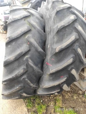 Гуми, снимка 1