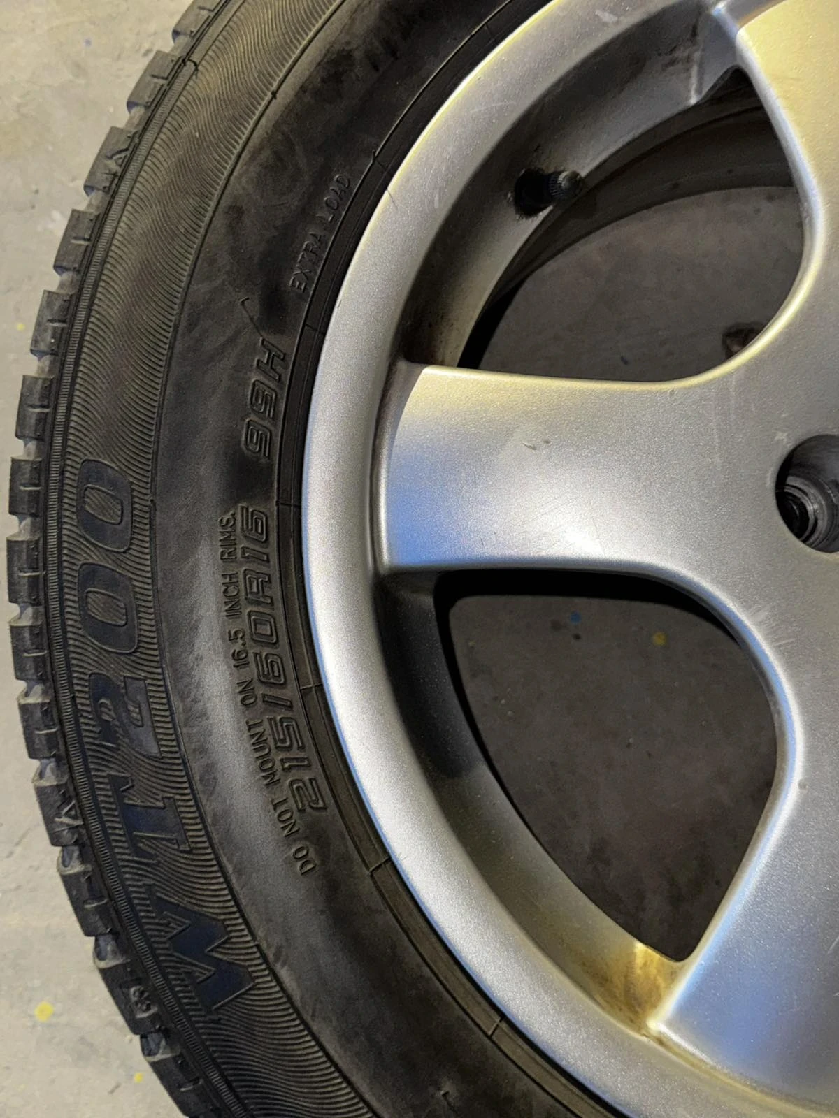    215/60R16  Subaru Outback | Mobile.bg   6