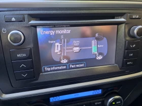 Toyota Auris, снимка 12