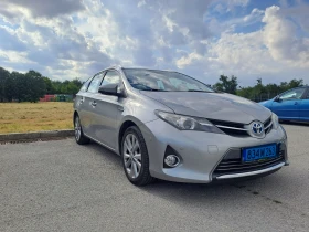 Toyota Auris, снимка 1