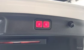 Mercedes-Benz C 300 4MATIC* ДИСТРОНИК* ХЕДЪП* 360КАМЕРА* LANE* ASSIST*, снимка 16