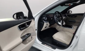 Mercedes-Benz C 300 4MATIC* ДИСТРОНИК* ХЕДЪП* 360КАМЕРА* LANE* ASSIST*, снимка 5