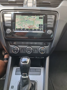 Skoda Octavia 2.0 150к.с панорама - 18600 лв. - 37463463 9