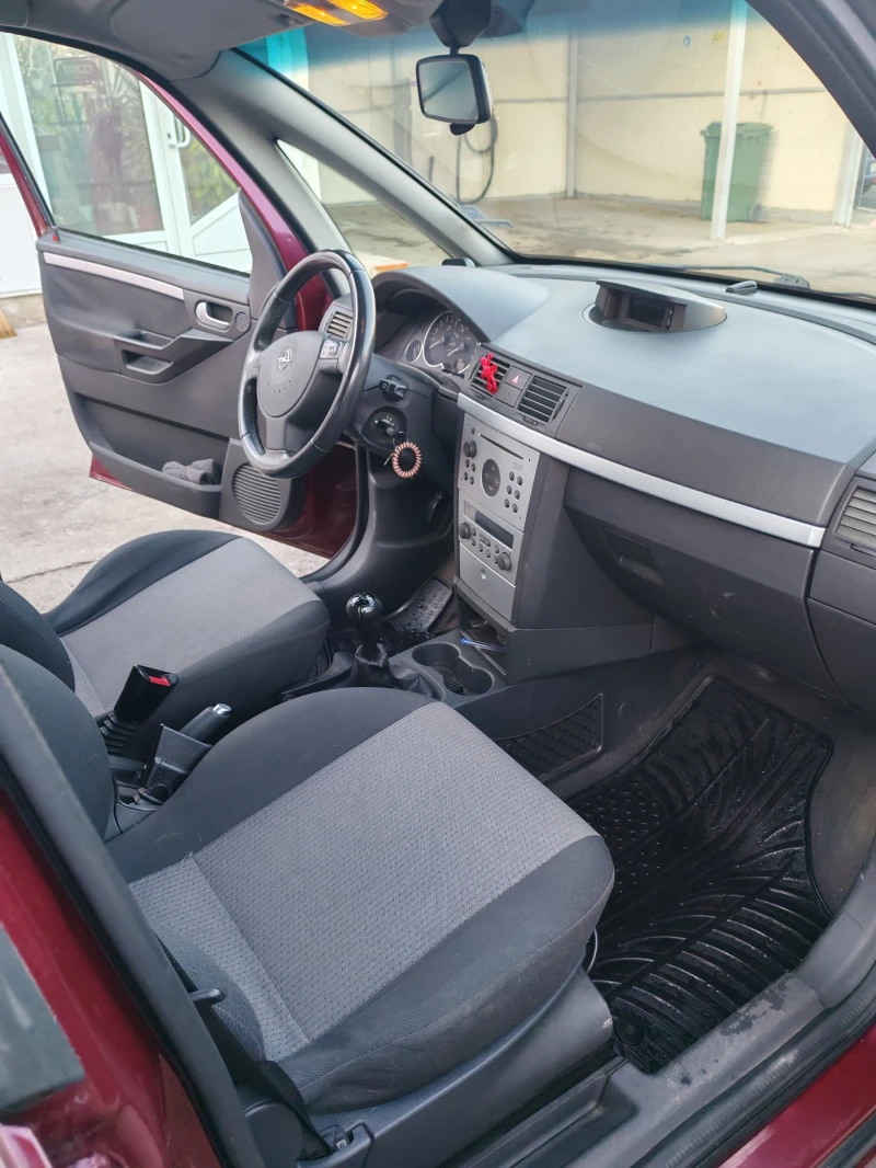 Opel Meriva, снимка 8 - Автомобили и джипове - 48636127