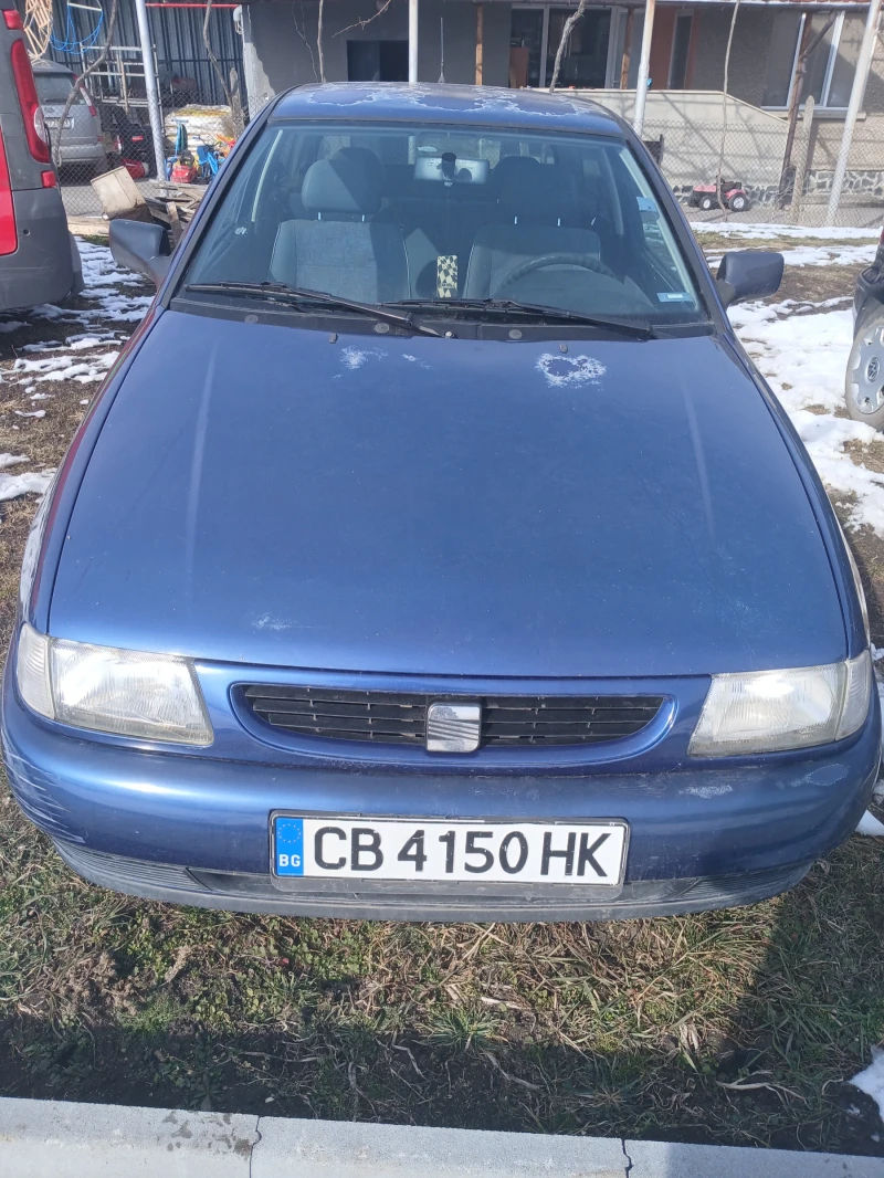 Seat Ibiza 1.0, снимка 1 - Автомобили и джипове - 49376861