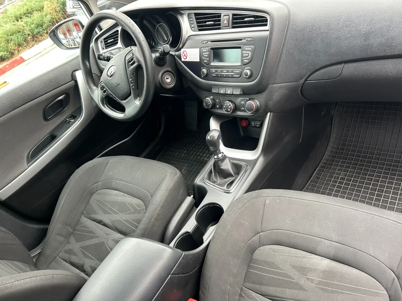 Kia Ceed, снимка 7 - Автомобили и джипове - 51961043