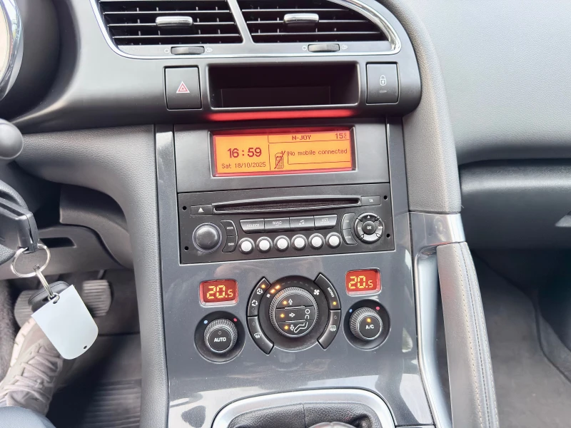Peugeot 3008 1.6HDI* 112k.c.* Euro5B* , снимка 13 - Автомобили и джипове - 52143629