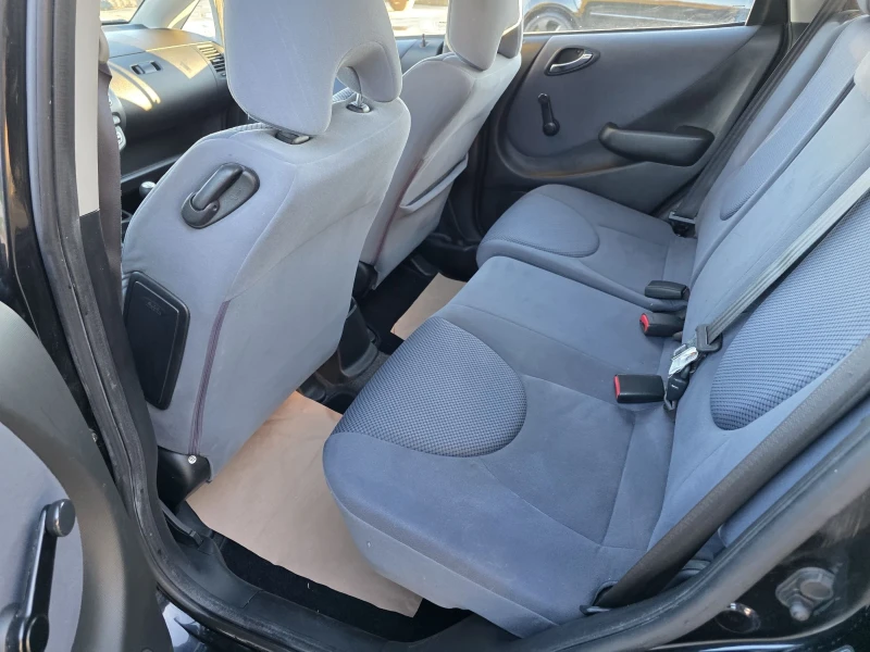 Honda Jazz 1.4 DSI, снимка 13 - Автомобили и джипове - 52713159