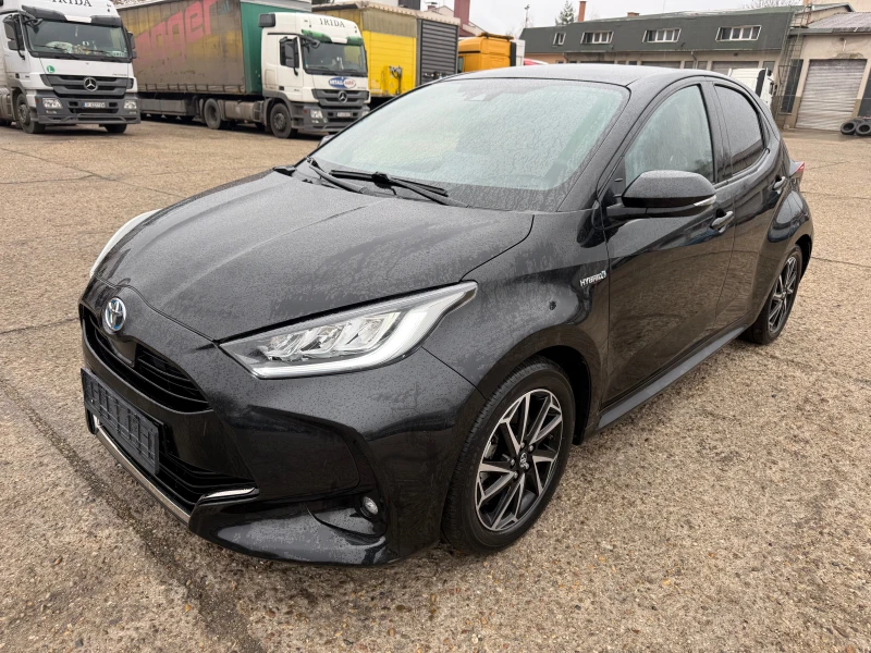 Toyota Yaris 1.5 Hybrid e-CVT Lounge