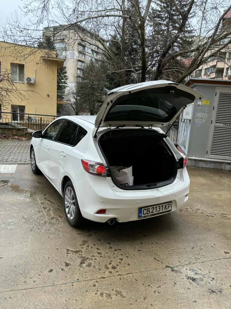 Mazda 3 1.3i Automatic, снимка 4 - Автомобили и джипове - 53248880