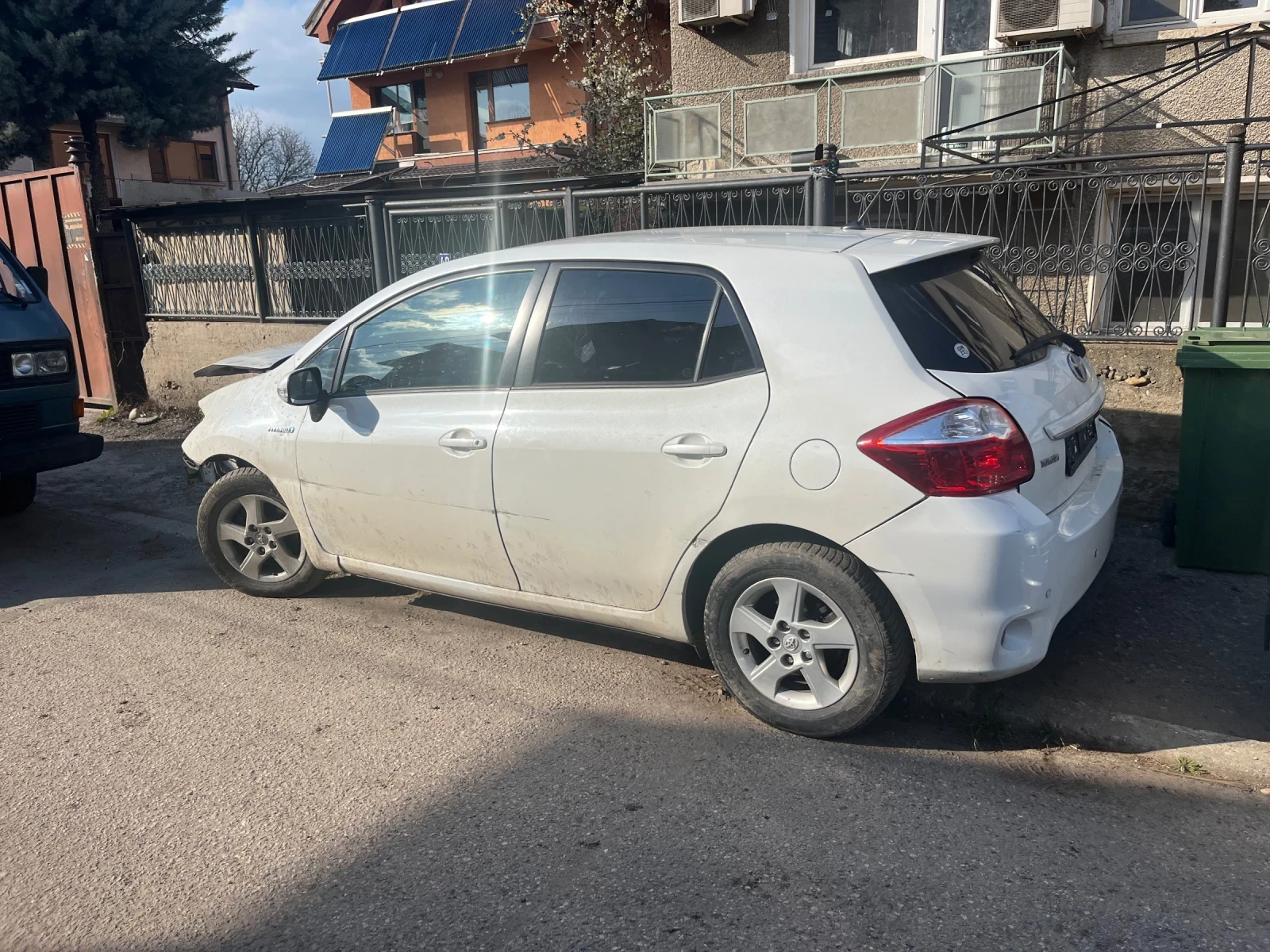 Toyota Auris, снимка 1
