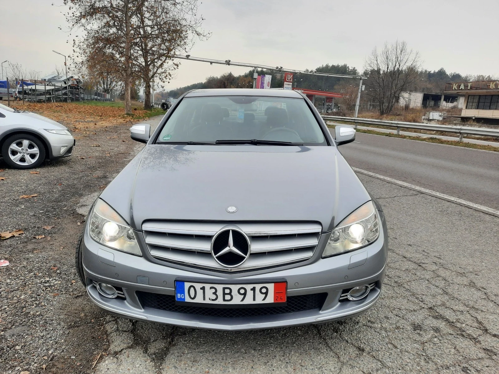 Mercedes-Benz C 200 Kompr/Navi/Koga - изображение 2