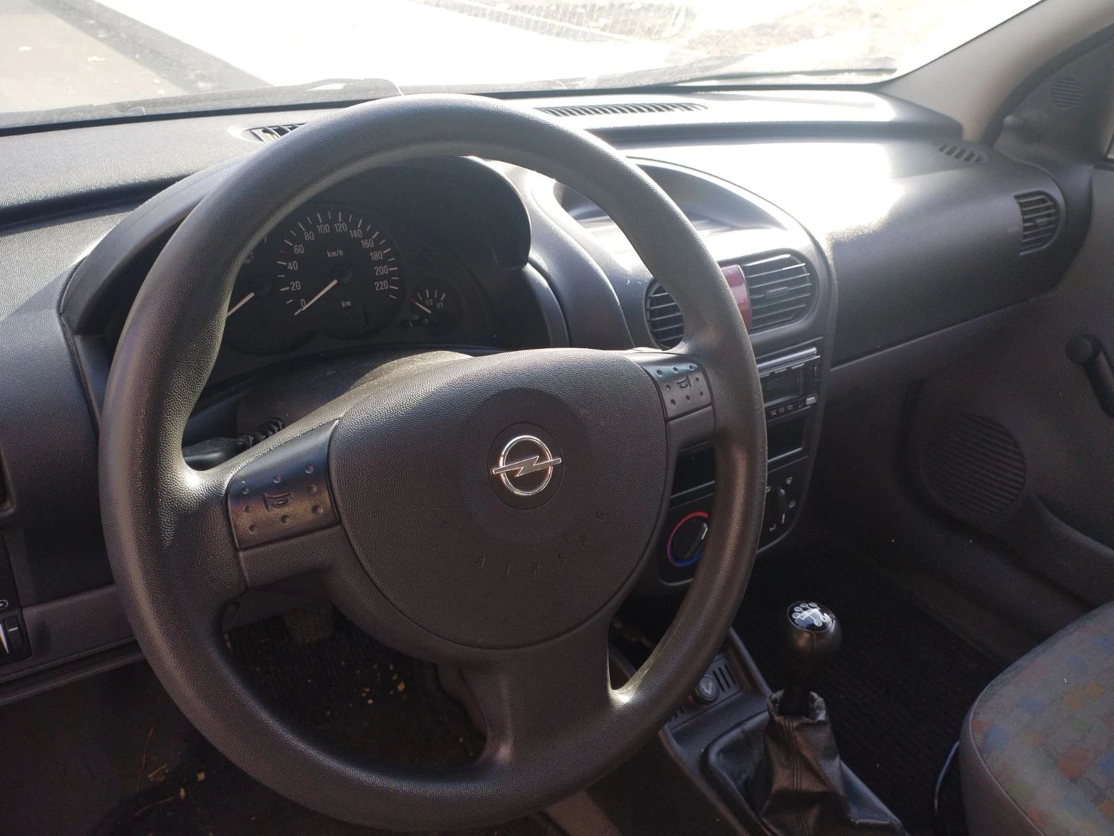 Opel Corsa 1.0 clima TOP - изображение 10