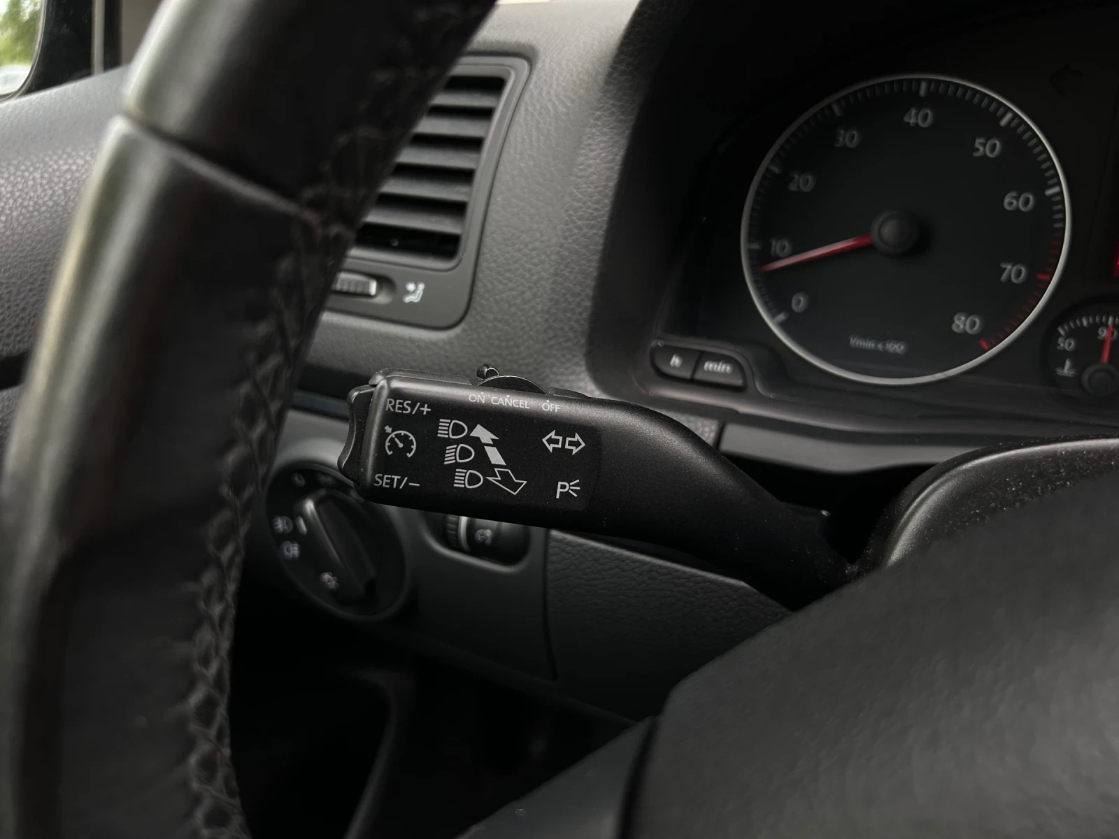 VW Golf 1.4 TSI GT SPORT XENON - изображение 10