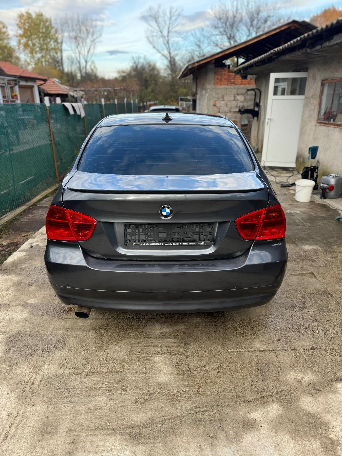 BMW 320 320D - изображение 4