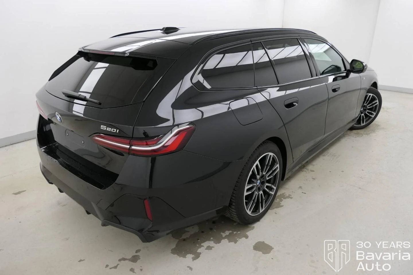 BMW 520 i Touring M Sport Paket Steptronic | Mobile.bg   3