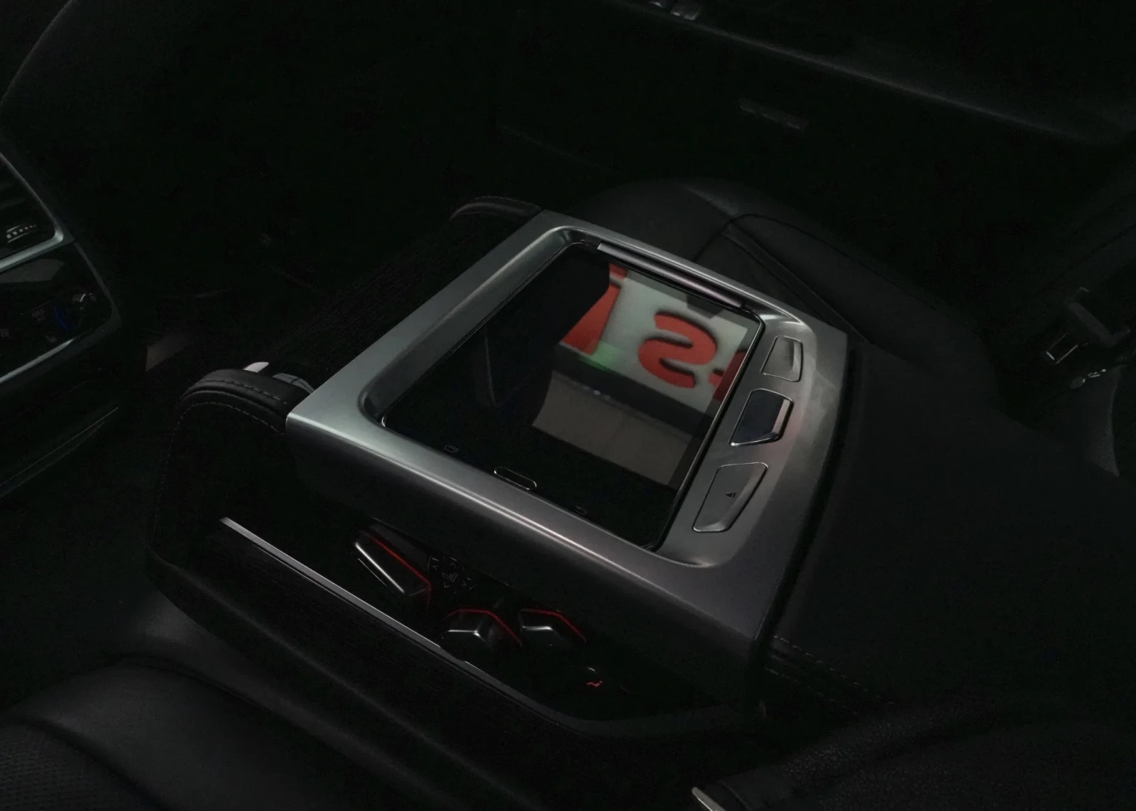 BMW 750 M-Sport xDrive | Mobile.bg � ����������� 13