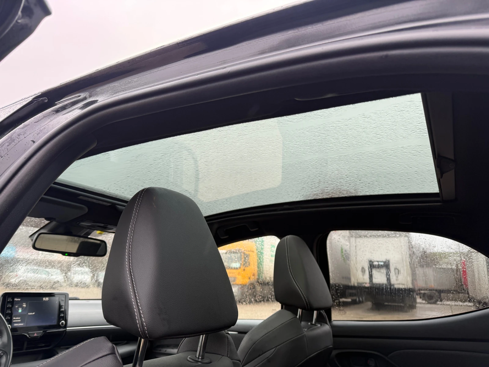 Toyota Yaris 1.5 Hybrid e-CVT Lounge | Mobile.bg � ����������� 14