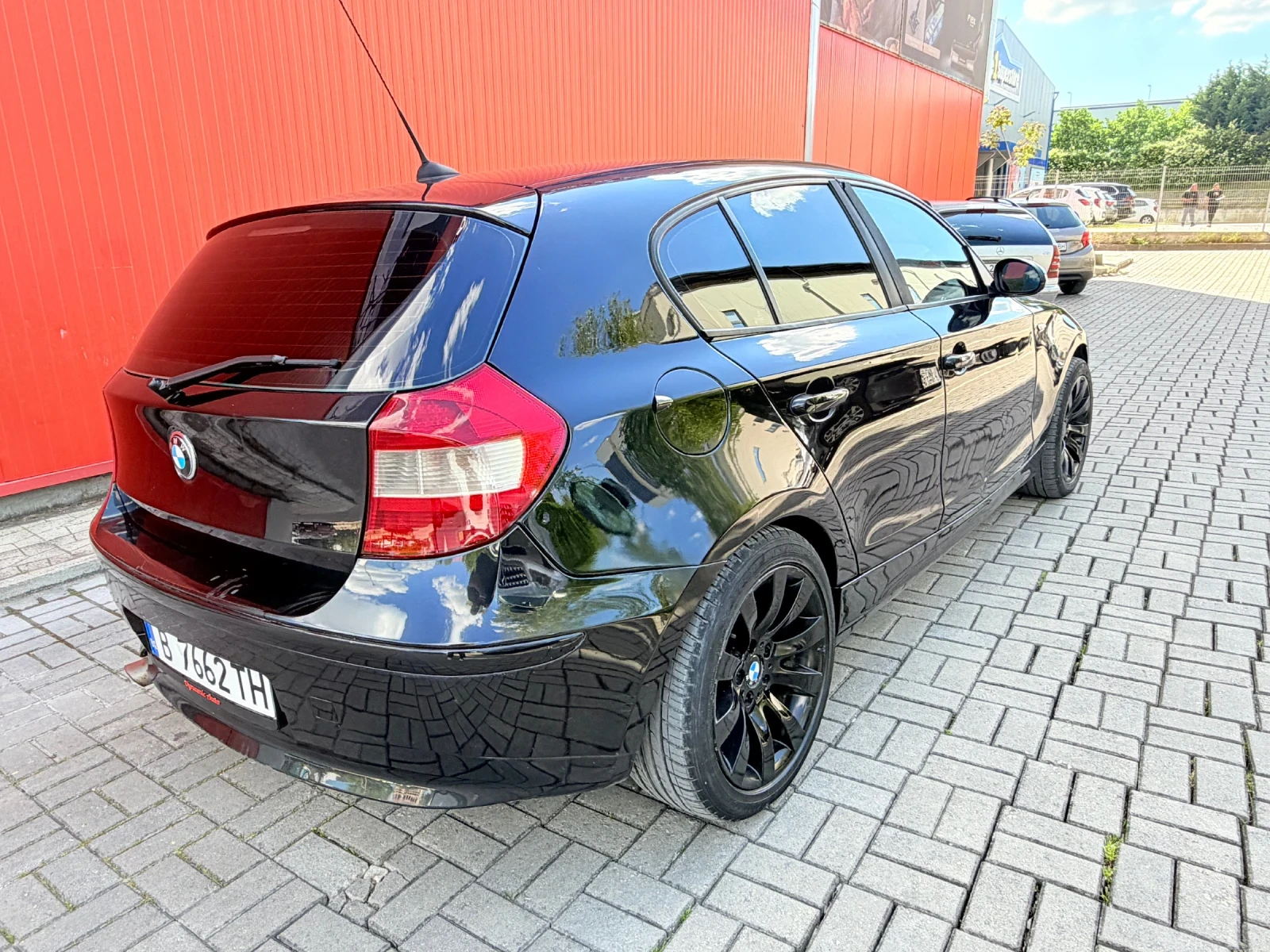 BMW 118 Автоматик 2009 Дизел, снимка 5 - Автомобили и джипове - 54385801