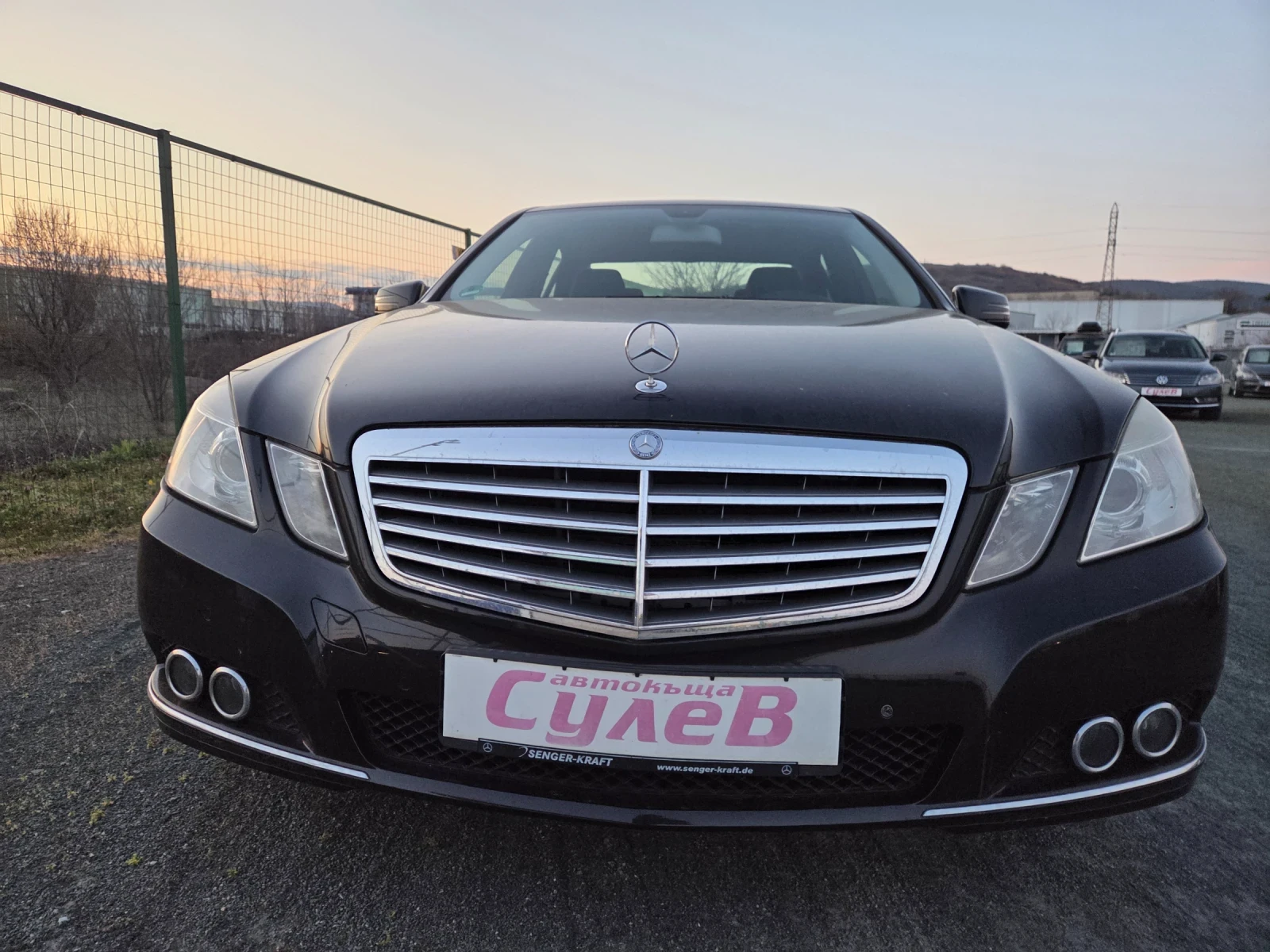 Mercedes-Benz E 200 1, 8i184ksAVTOMATIKNAVIEU5B, снимка 2 - Автомобили и джипове - 53841967