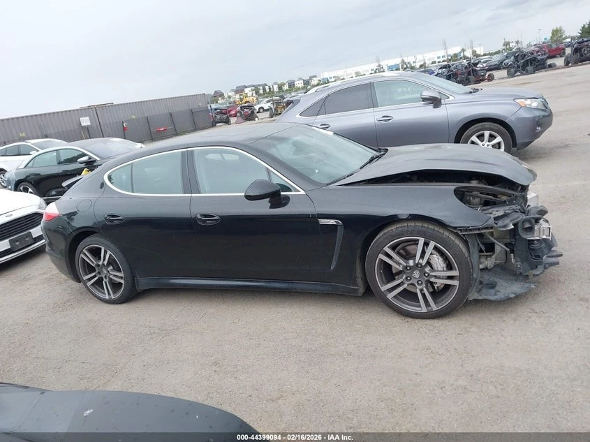 Porsche Panamera 4S С РЕГИСТРАЦИЯ & АВТО КРЕДИТ, снимка 5 - Автомобили и джипове - 53879207