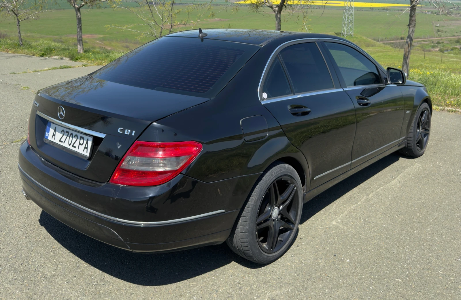 Mercedes-Benz C 220, снимка 7 - Автомобили и джипове - 54335593