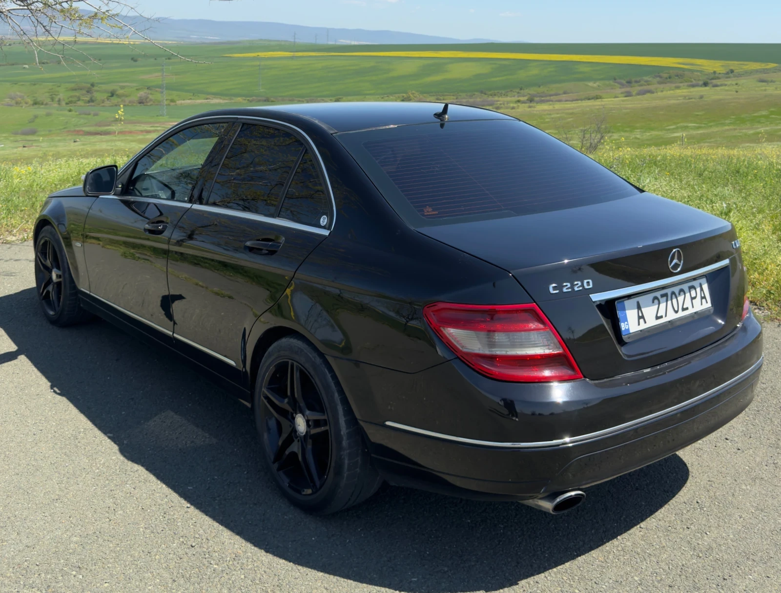 Mercedes-Benz C 220, снимка 5 - Автомобили и джипове - 54335593