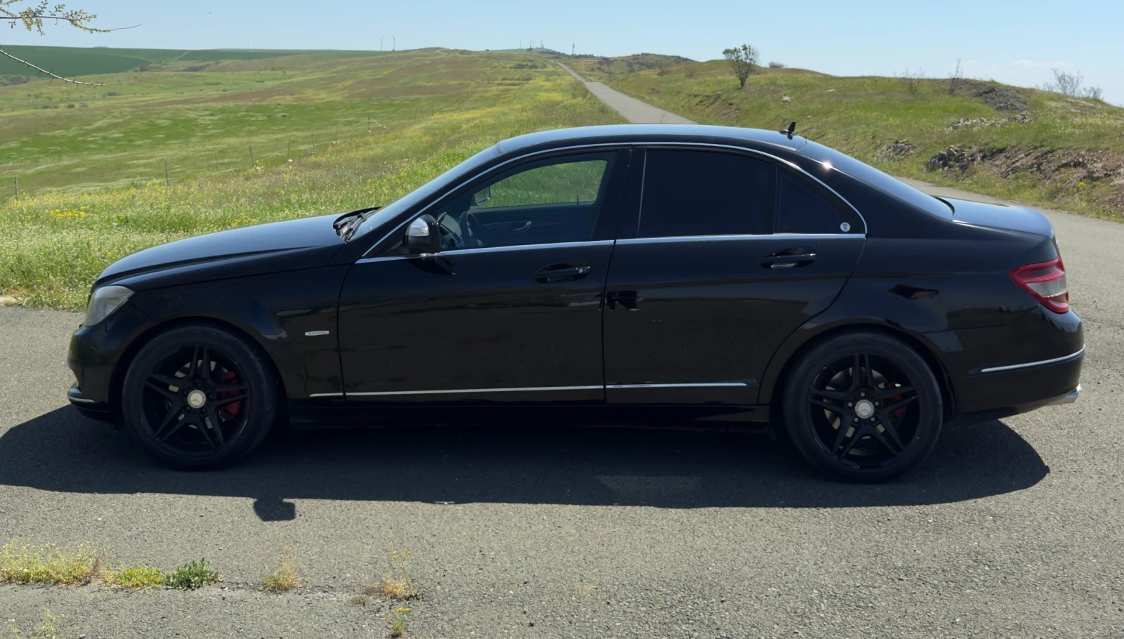 Mercedes-Benz C 220, снимка 4 - Автомобили и джипове - 54335593