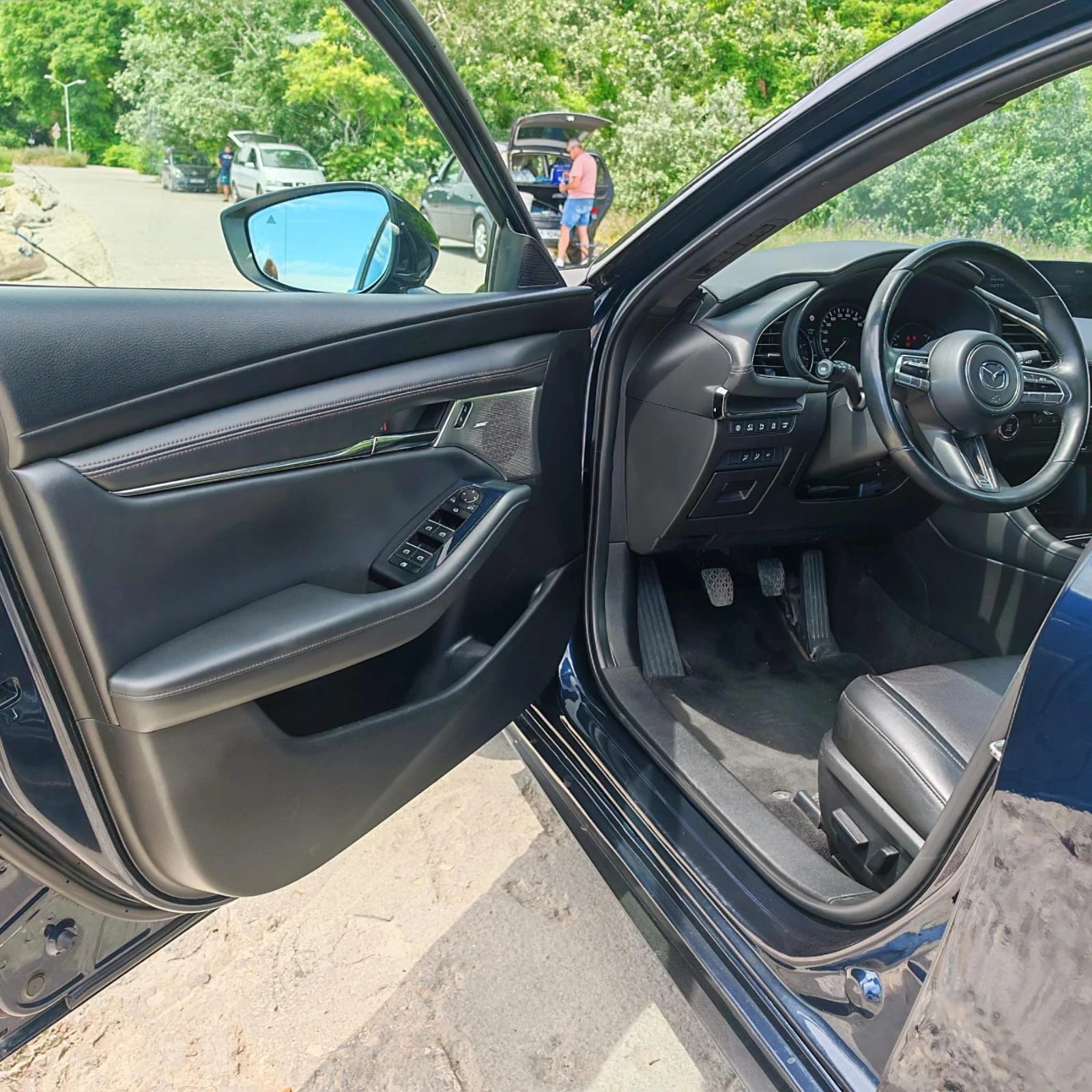 Mazda 3, снимка 11 - Автомобили и джипове - 54967307