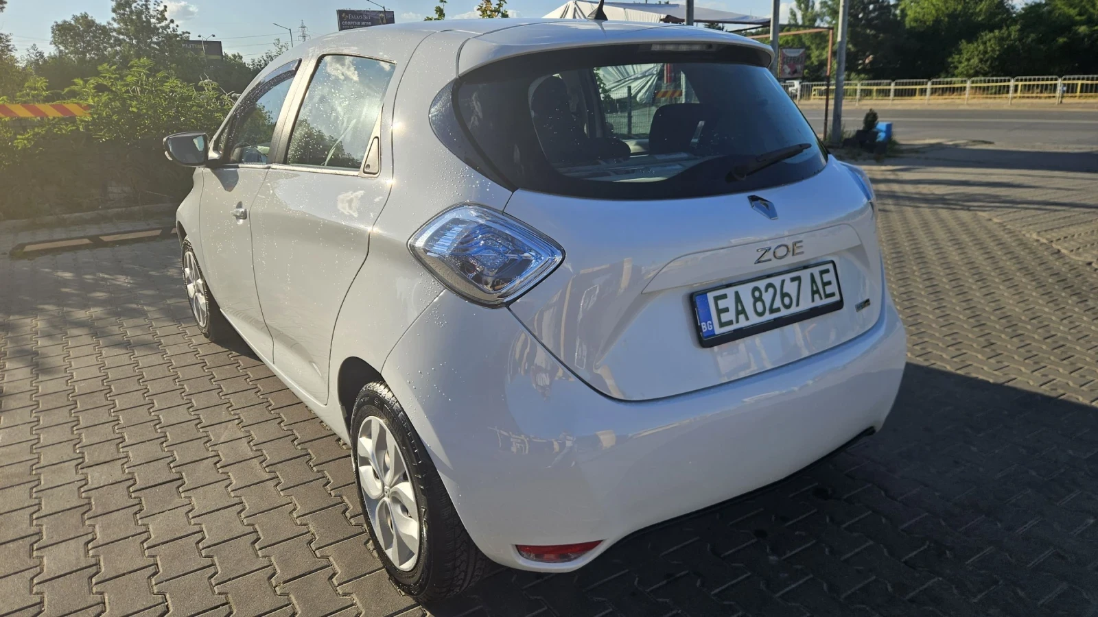 Renault Zoe ZE 40, снимка 14 - Автомобили и джипове - 55076725