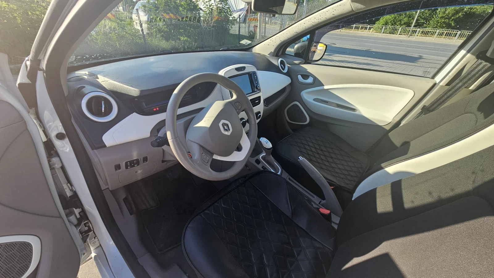 Renault Zoe ZE 40, снимка 12 - Автомобили и джипове - 55076725