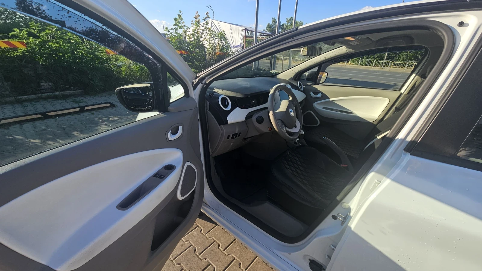 Renault Zoe ZE 40, снимка 11 - Автомобили и джипове - 55076725