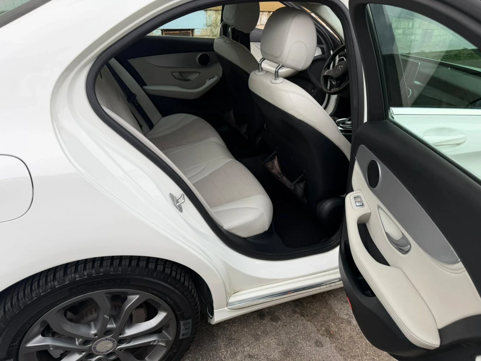 Mercedes-Benz C 250 C250, снимка 3 - Автомобили и джипове - 55089676