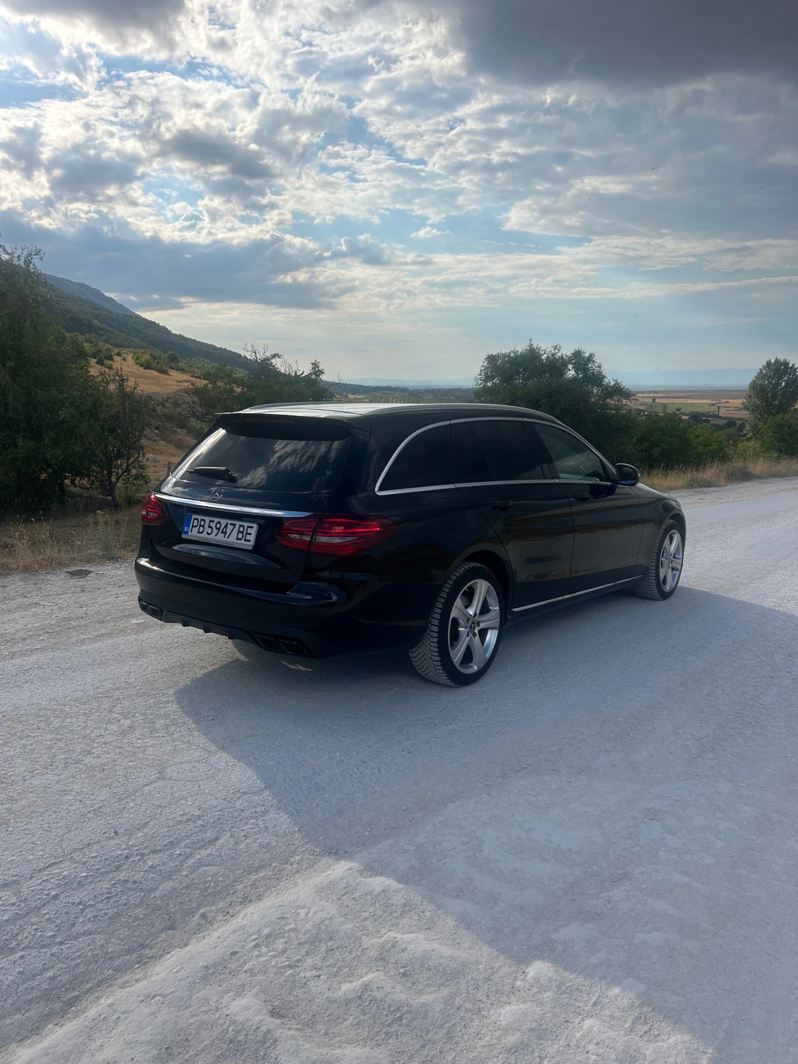 Mercedes-Benz C 180 Benzin, снимка 3 - Автомобили и джипове - 55198764
