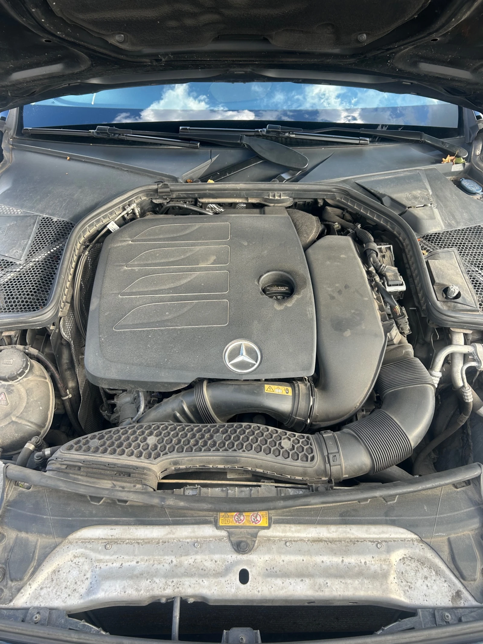 Mercedes-Benz C 180 Benzin, снимка 8 - Автомобили и джипове - 55198764