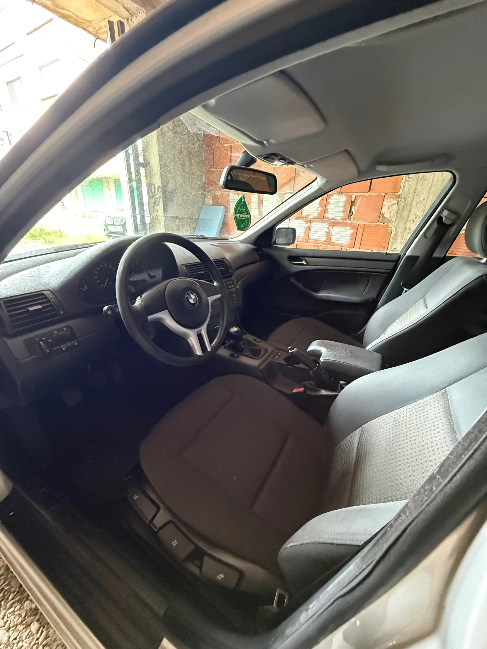 BMW 318, снимка 6 - Автомобили и джипове - 55439002