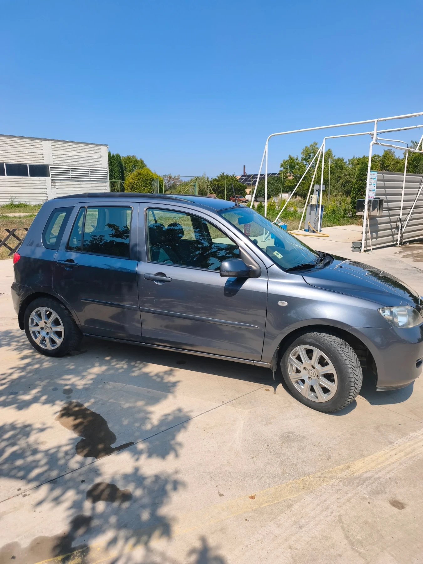 Mazda 2, снимка 15 - Автомобили и джипове - 55594347