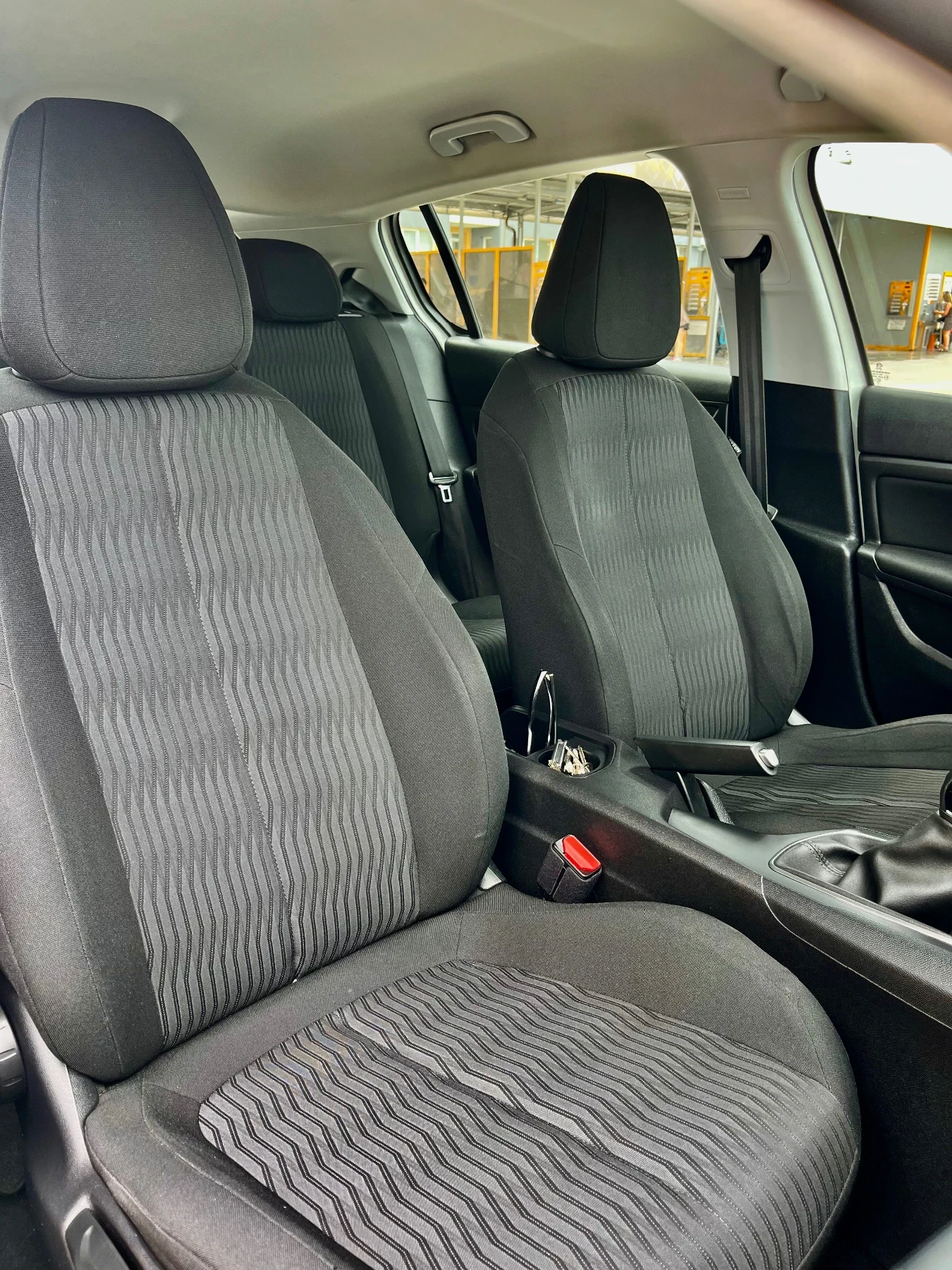 Peugeot 308 1.2, снимка 7 - Автомобили и джипове - 55674749