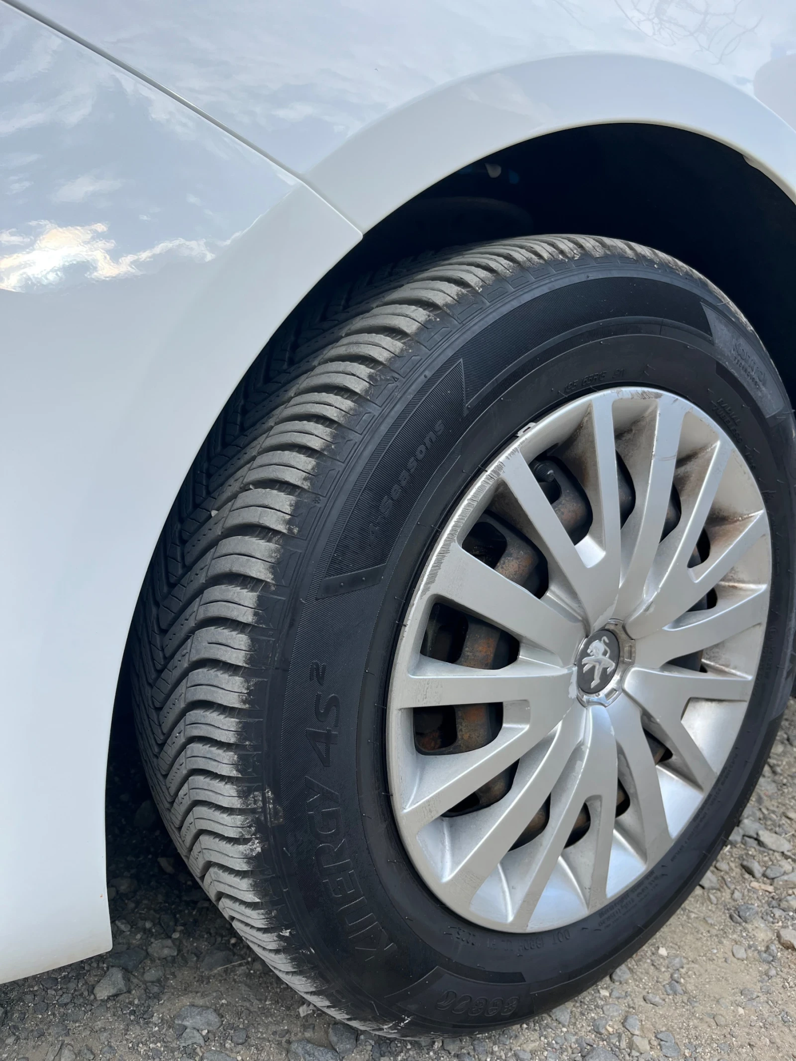Peugeot 308 1.2, снимка 5 - Автомобили и джипове - 55674749