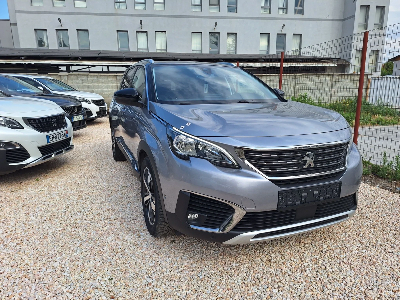 Peugeot 5008 1.6hdi/Автоматик/Нави/Камера/Лед/6+ 1м/