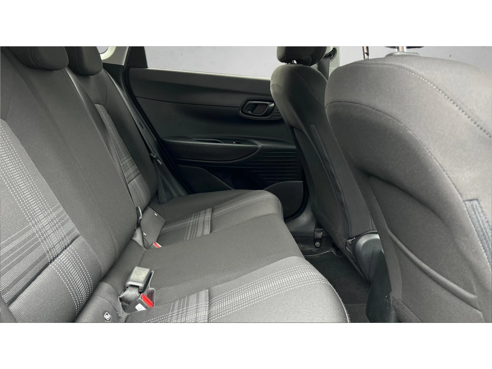 Hyundai I20 1.0T-GDI DCT, ������� ������ �� 155   | Mobile.bg � ����������� 7