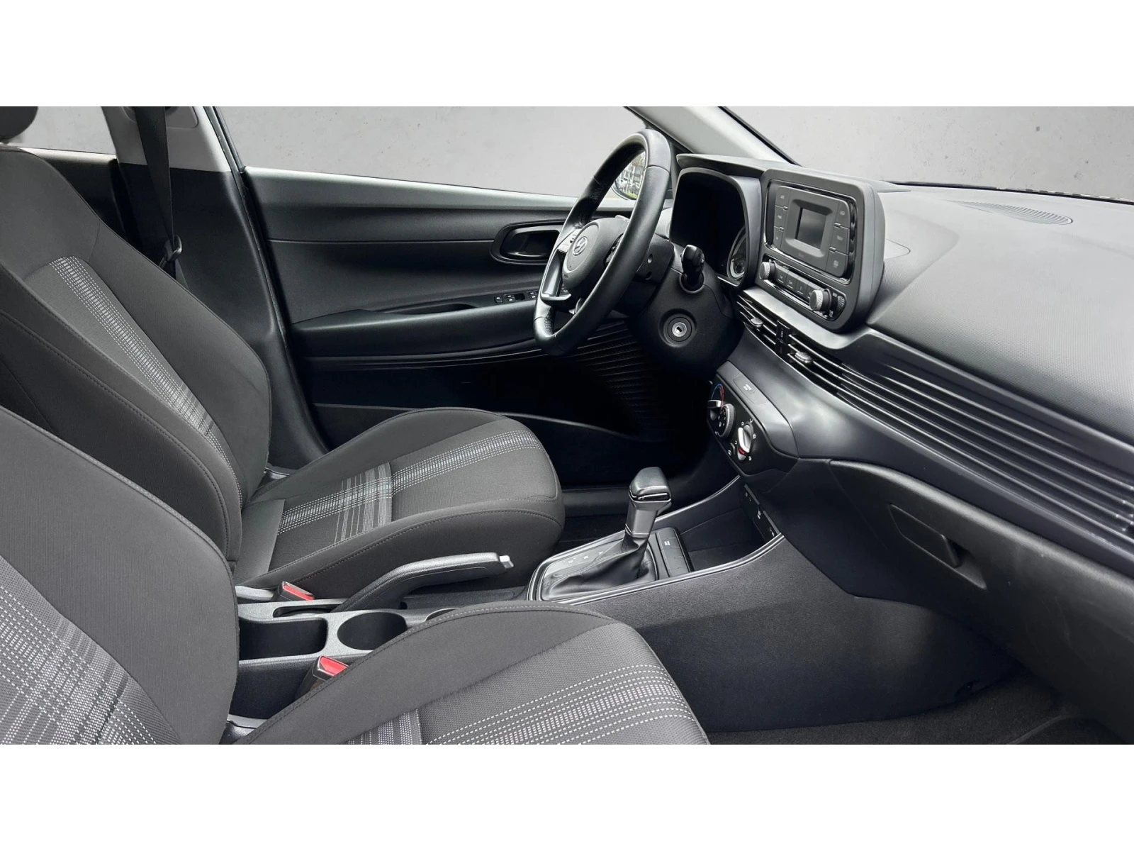 Hyundai I20 1.0T-GDI DCT, ������� ������ �� 155   | Mobile.bg � ����������� 6
