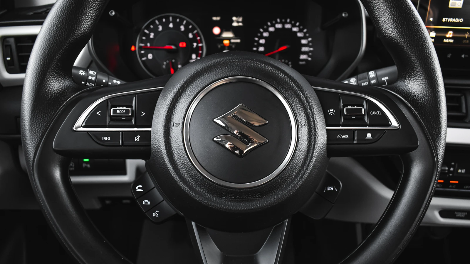 Suzuki Swift GL+ 1.2 Dualjet Hybrid 12V, снимка 13 - Автомобили и джипове - 55824028