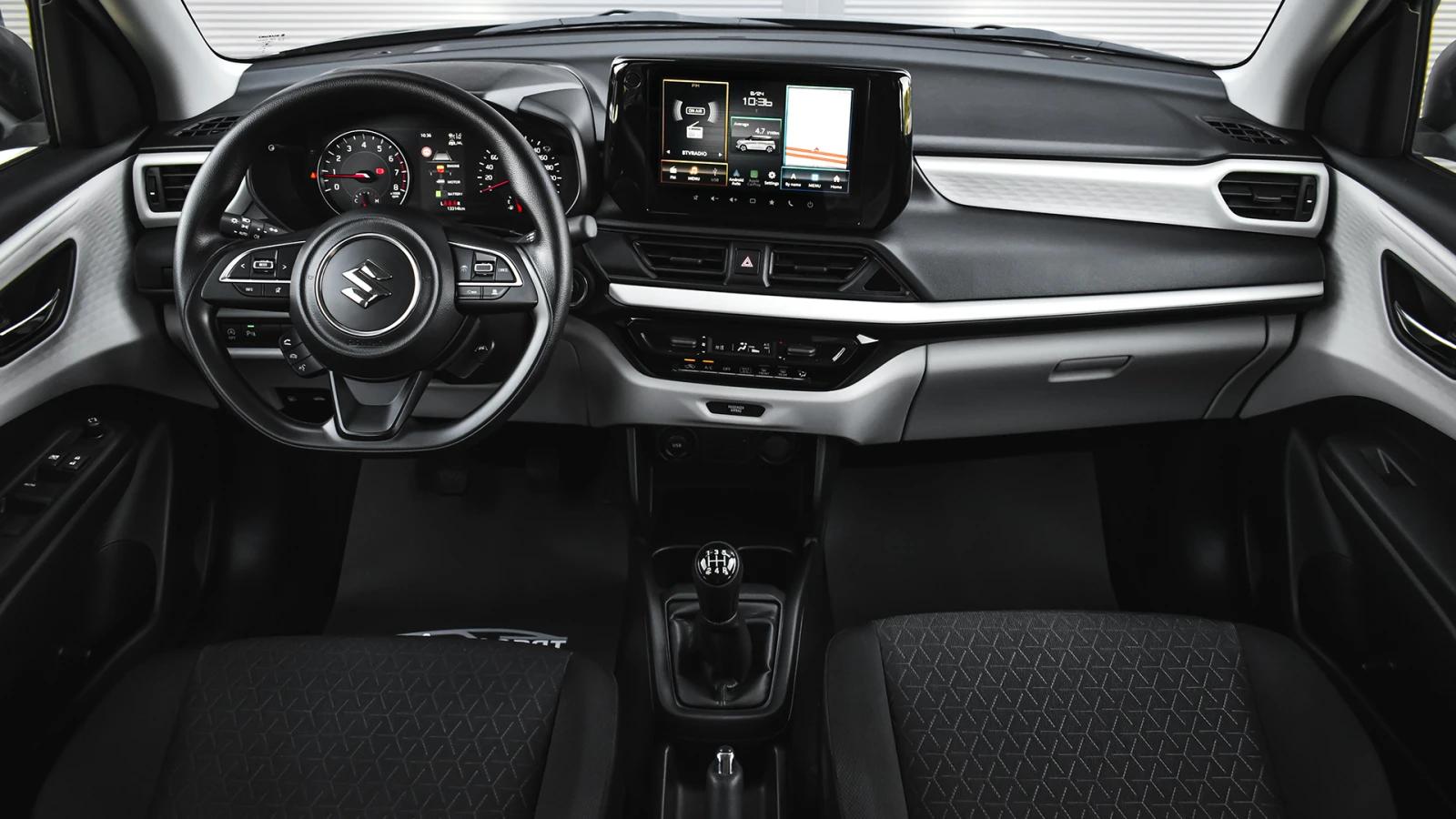 Suzuki Swift GL+ 1.2 Dualjet Hybrid 12V, снимка 12 - Автомобили и джипове - 55824028
