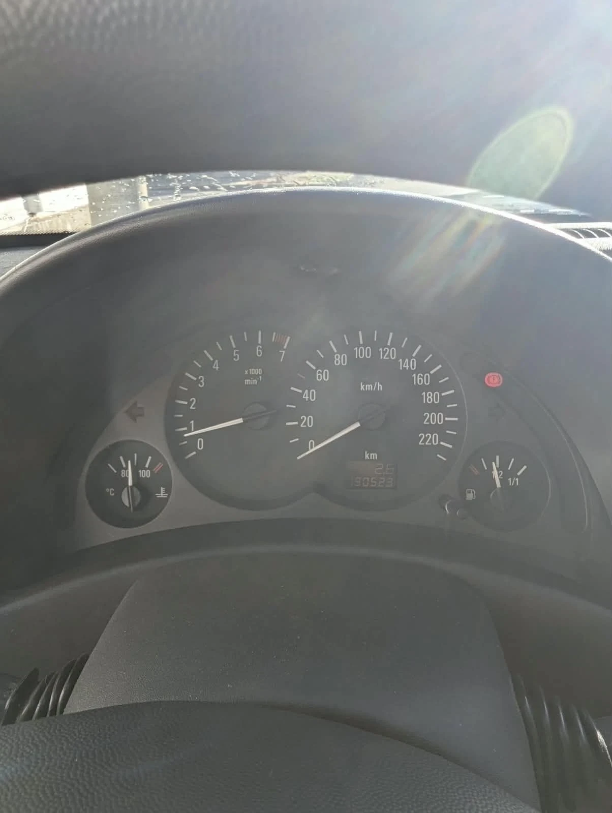 Opel Corsa, снимка 8 - Автомобили и джипове - 55991825