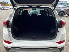 Hyundai Tucson * Limited * CARFAX * , снимка 15