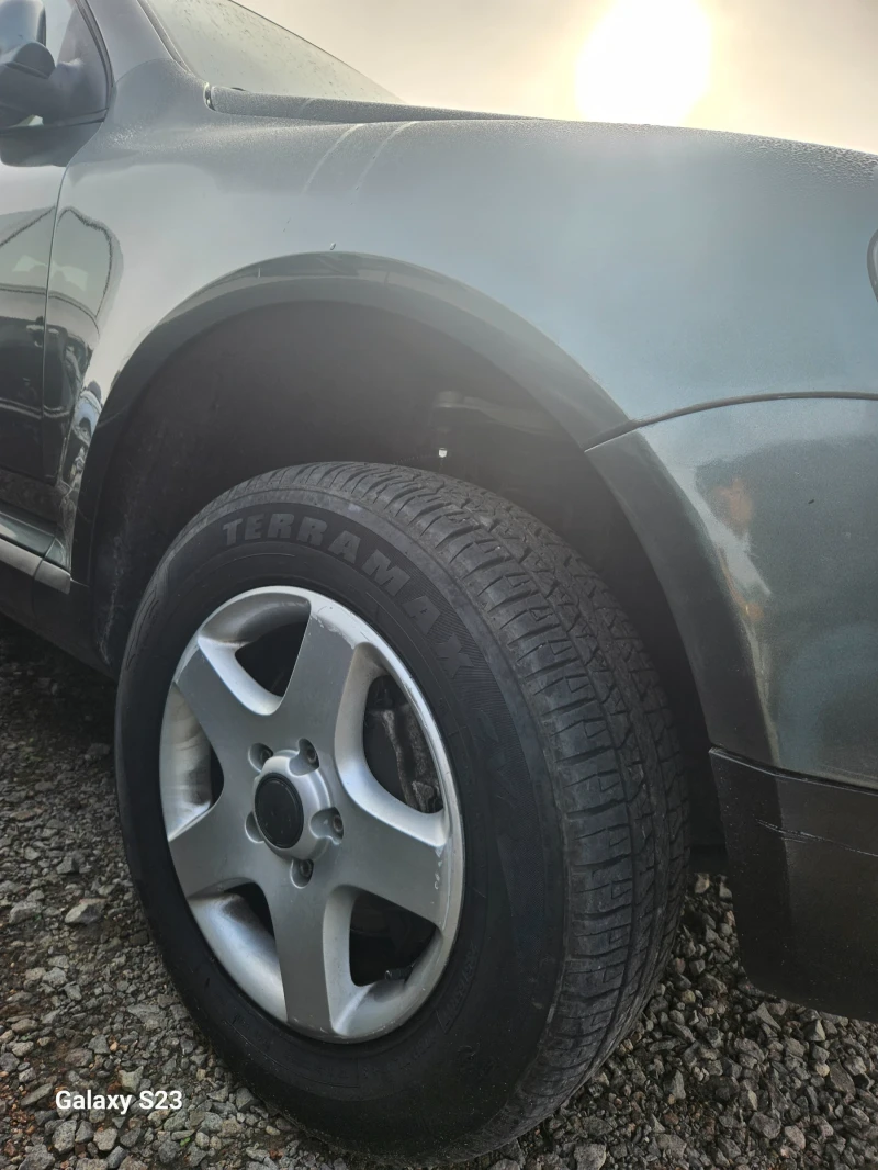 VW Touareg 3.2, снимка 1 - Автомобили и джипове - 47349809