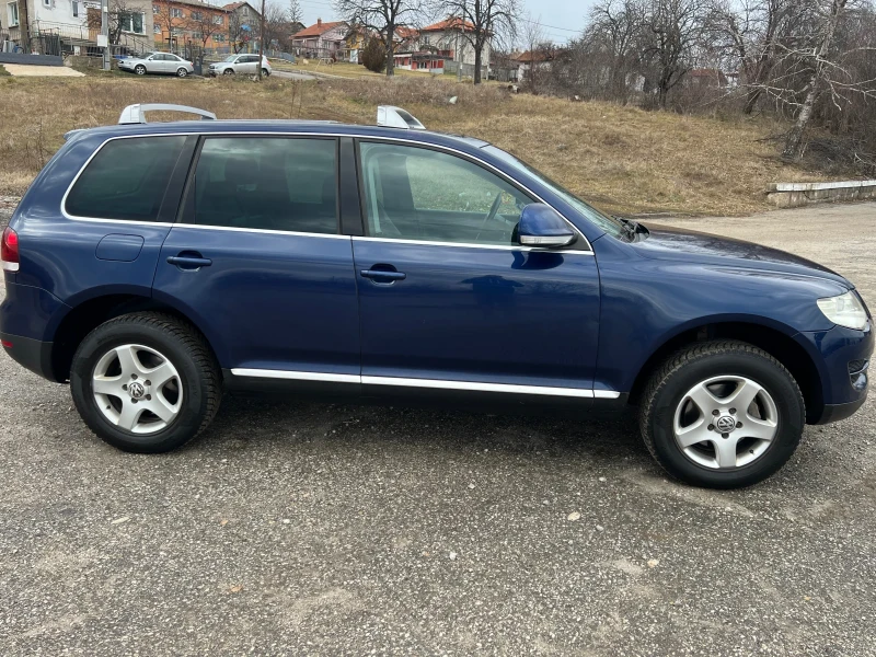 VW Touareg, снимка 4 - Автомобили и джипове - 48949541