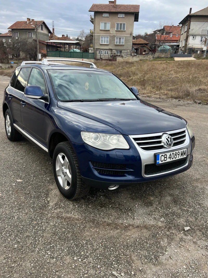 VW Touareg, снимка 3 - Автомобили и джипове - 48949541