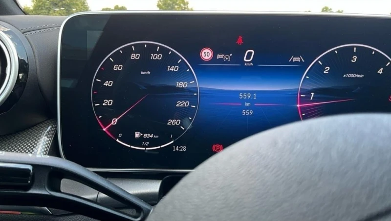 Mercedes-Benz GLC 220 d/AMG/COUPE/4M/360/MEMORY/DIGITAL LIGHT/KEYLESS/, снимка 9 - Автомобили и джипове - 51326255